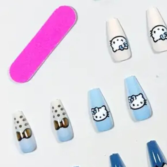 2 for 1 - Hello Kitty Press-on Nails - Picture 6 of 6